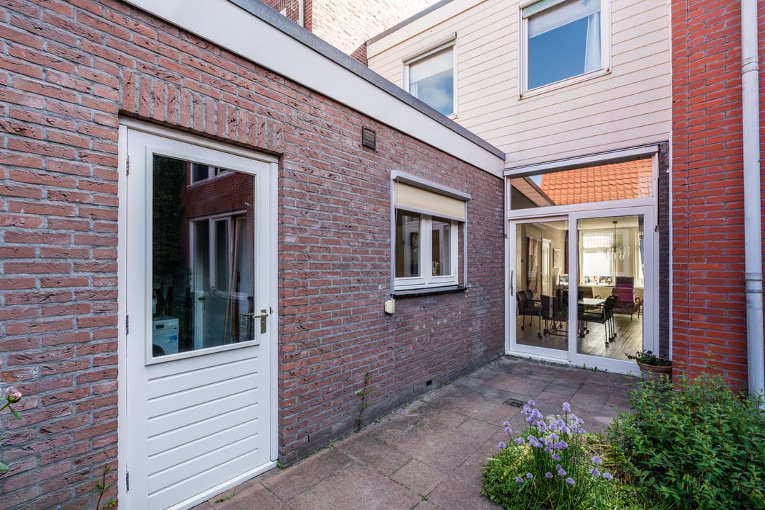 Photo 41 of Oosterweg 43