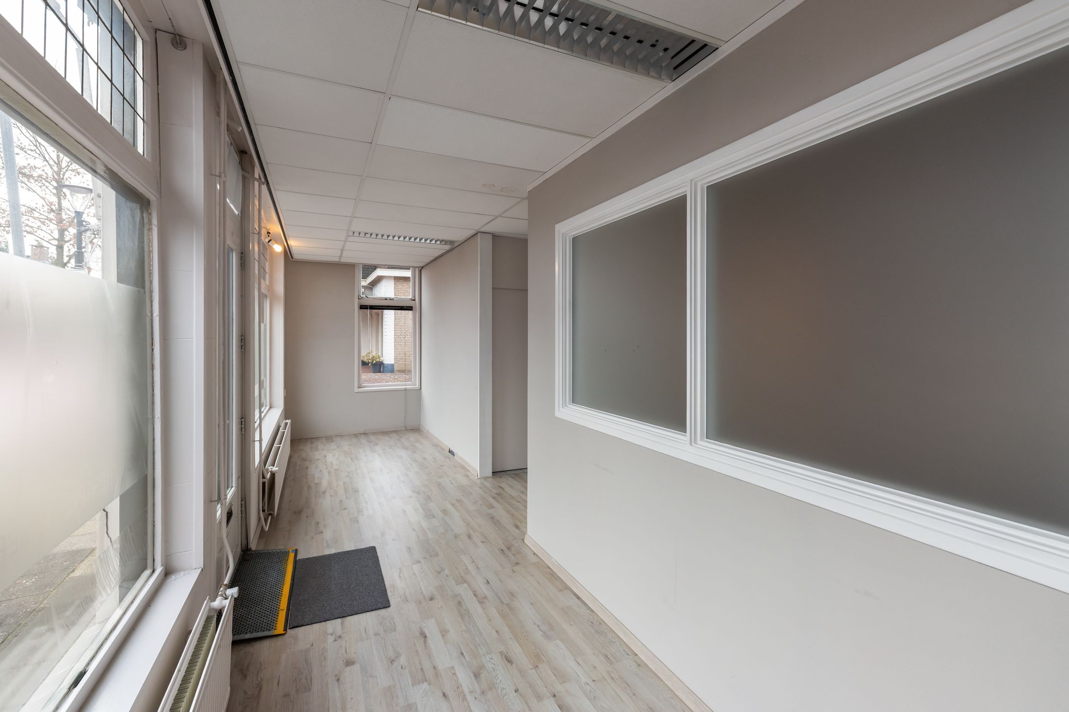 Photo 36 of Dorpsstraat 53