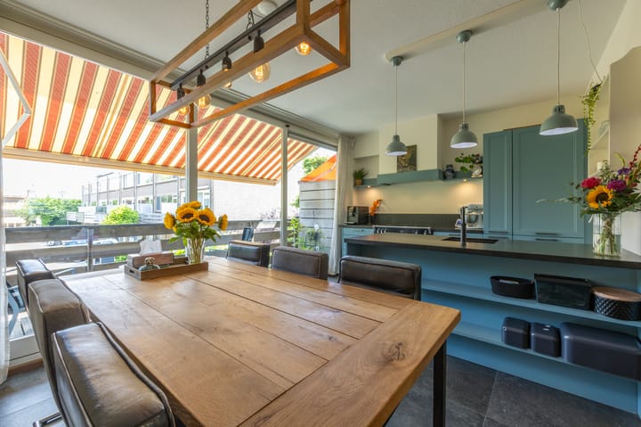 Tussenwoning te koop: Scholeksterlaan 110, Vinkeveen