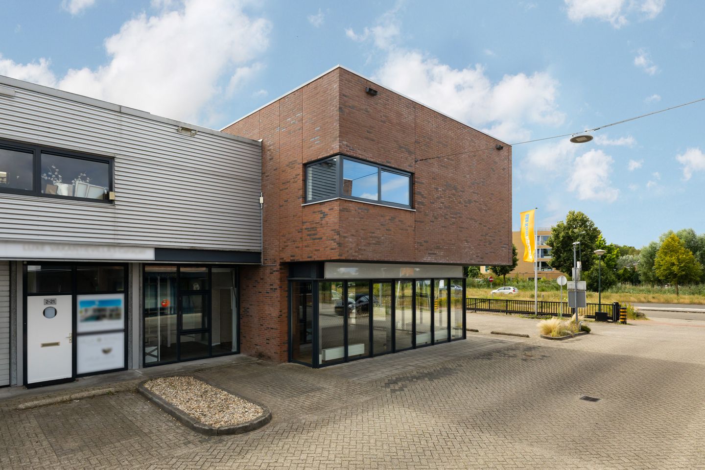 View photo 3 of Koningsweg 2-03