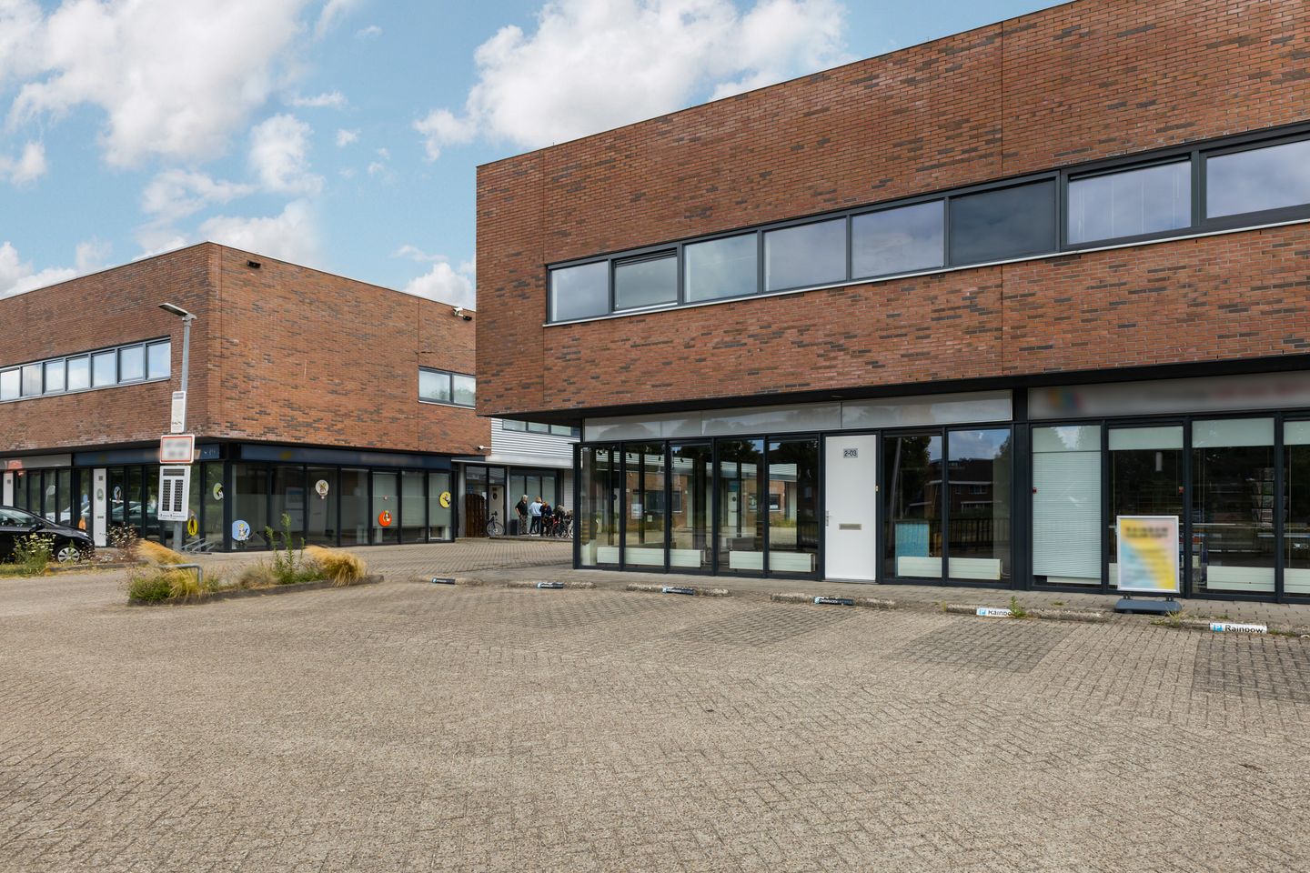 View photo 4 of Koningsweg 2-03