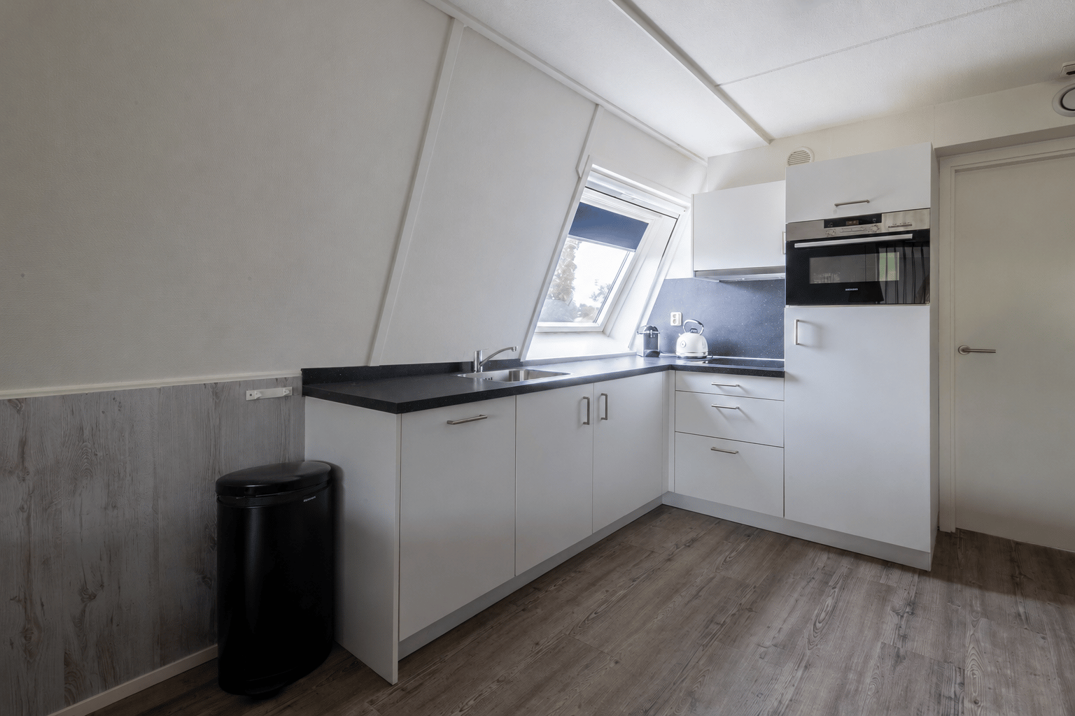 2-bedroom freehold villa in Buren (FR) — photo 4 of 5