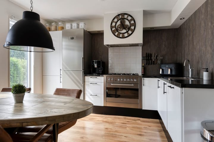Studio te koop: De Twee Gebroeders 261, Drachten