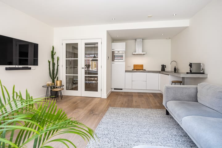 Appartement te koop: Wakkerstraat 10-1, Amsterdam