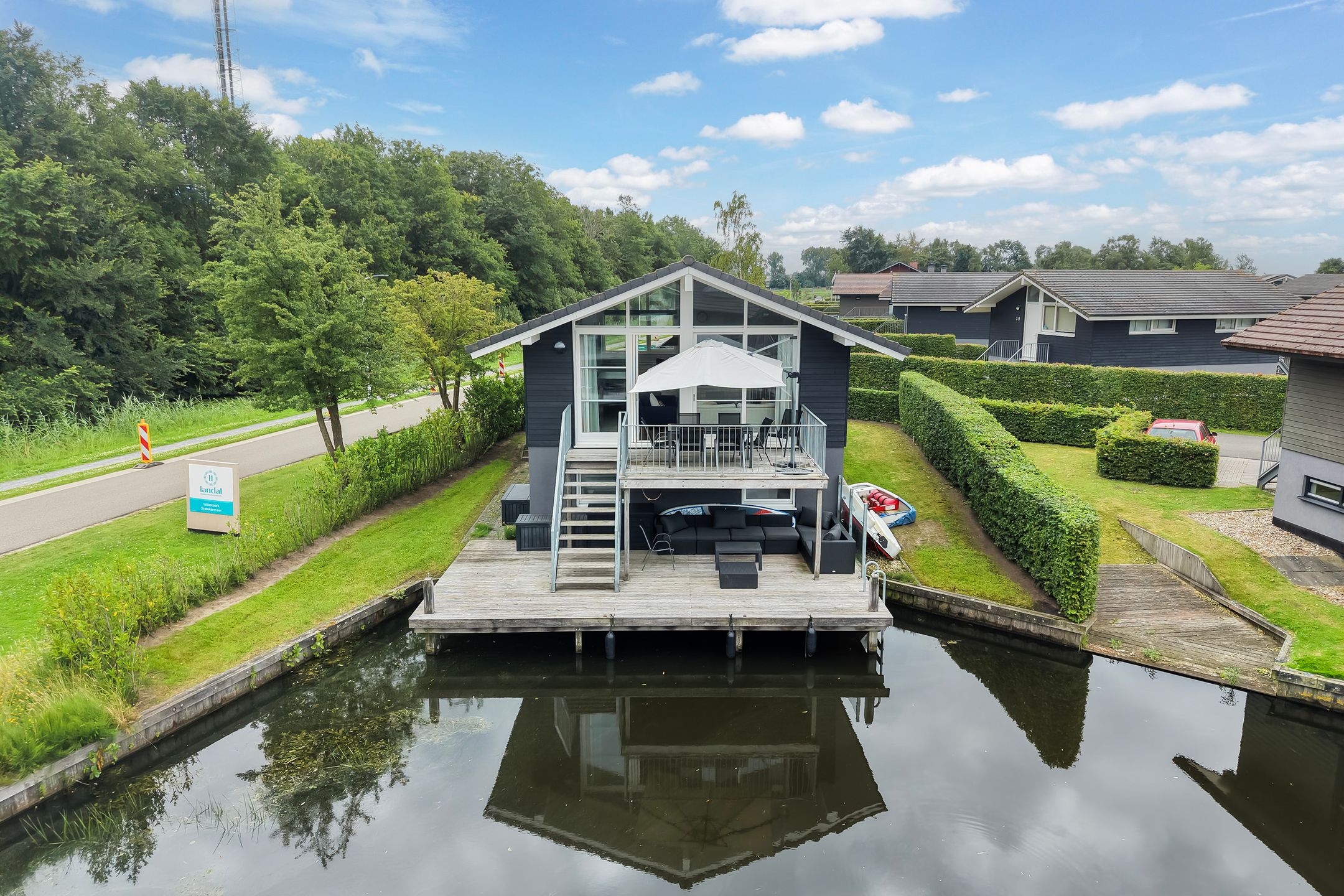 4-bedroom freehold villa in Terherne — photo 4 of 5
