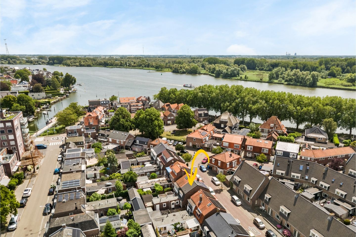 Foto 4 van Admiraal de Ruyterstraat 90