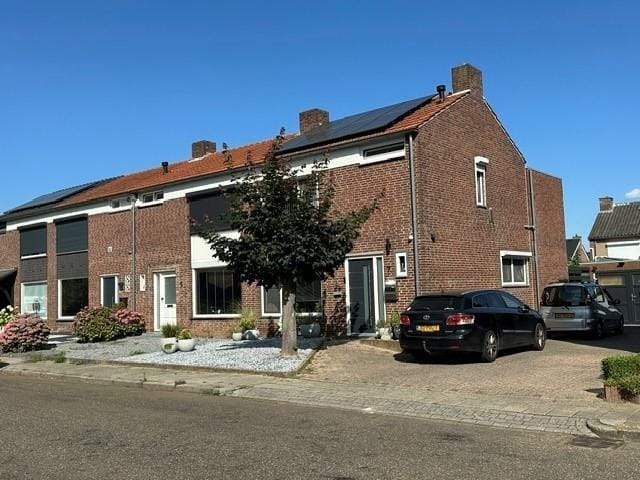 Foto 2 van Stresemannstraat 7