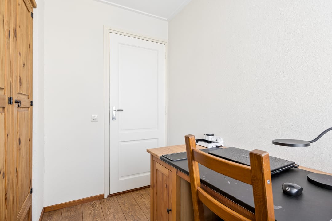 Photo 31 of Warmoesstraat 36