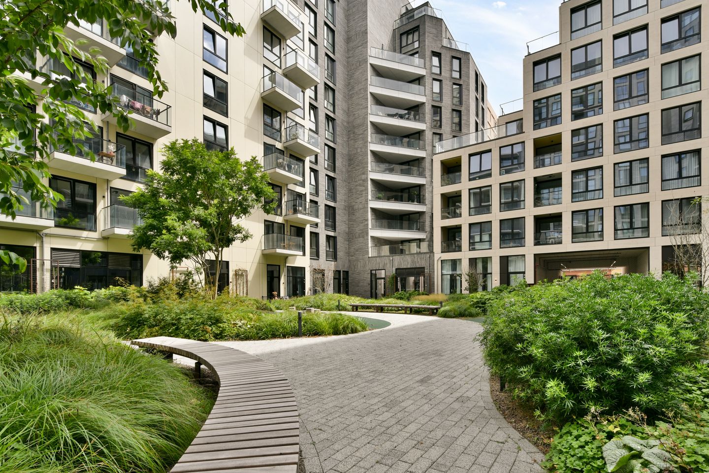 Foto 4 van Mies van der Rohestraat 277