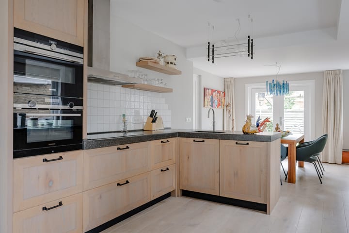 Vrijstaande woning te koop: Julianalaan 19, Schagen