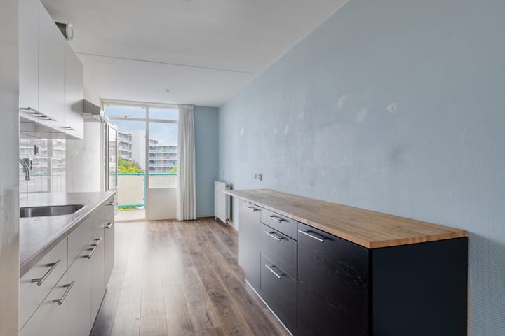 Appartement te koop: Coosje Buskenstraat 232, Vlissingen