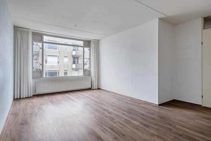 Appartement te koop: Coosje Buskenstraat 232, Vlissingen