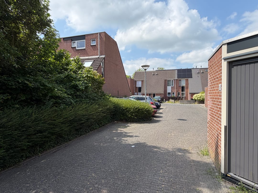 Photo 41 of Kosterstuin 116