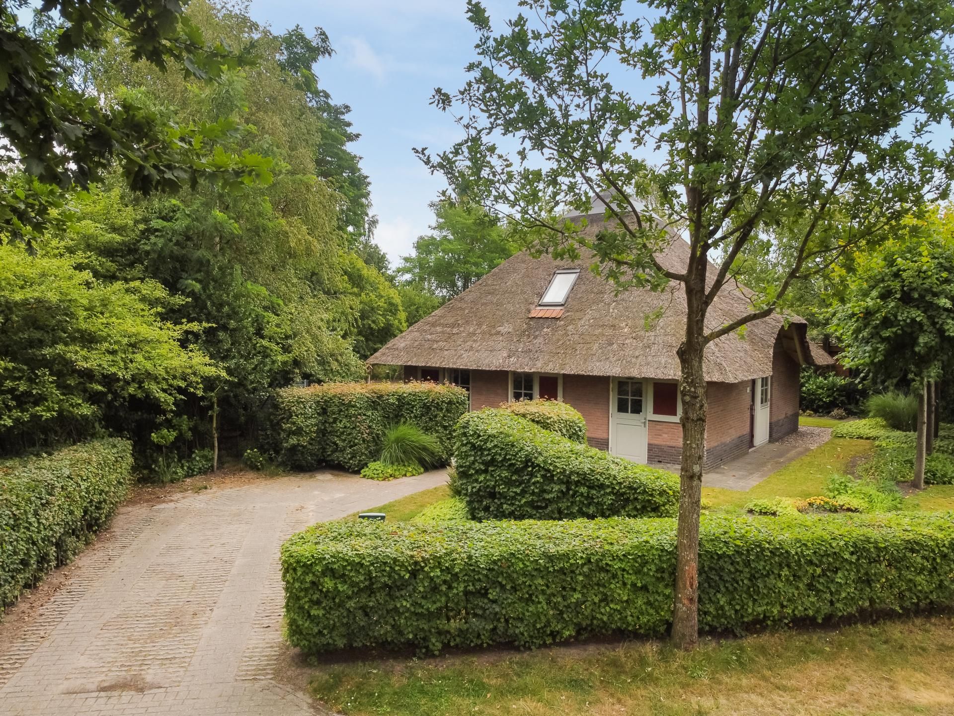 2-bedroom freehold villa in Appelscha — photo 1 of 5