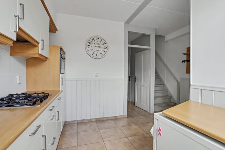 Tussenwoning te koop: Beemd 10, Borne