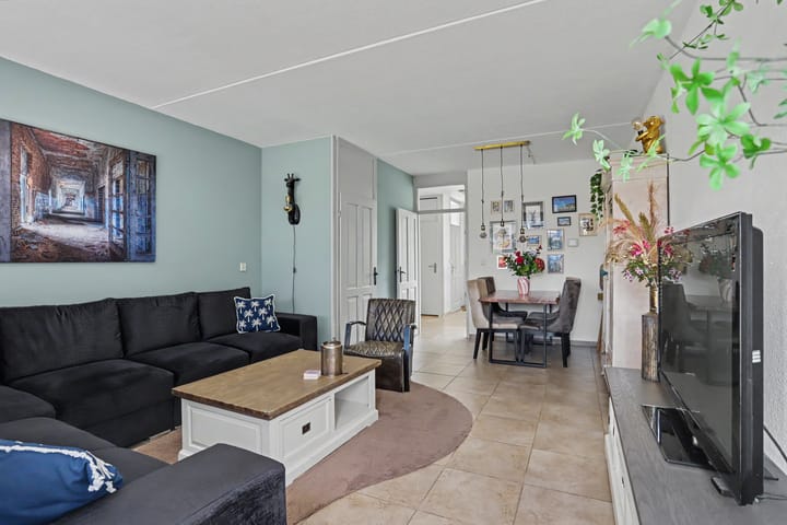 Tussenwoning te koop: Beemd 10, Borne