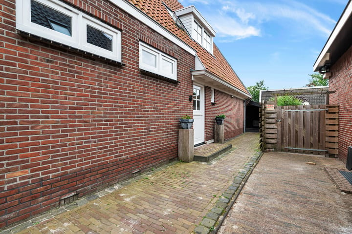 Vrijstaande woning te koop: Master fan Loanstrjitte 23, Mitselwier