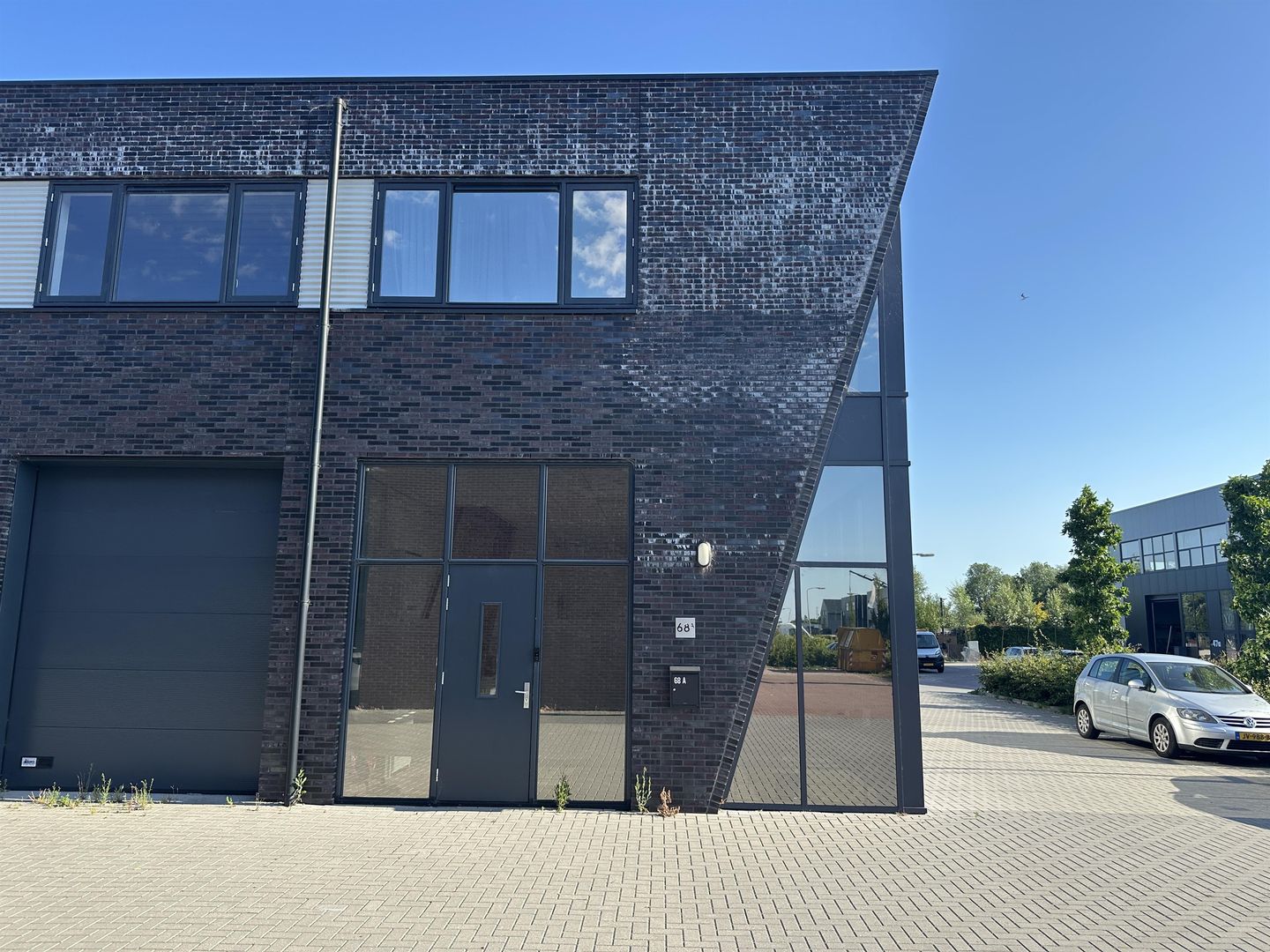 Bekijk foto 2 van Overspoor 68-A