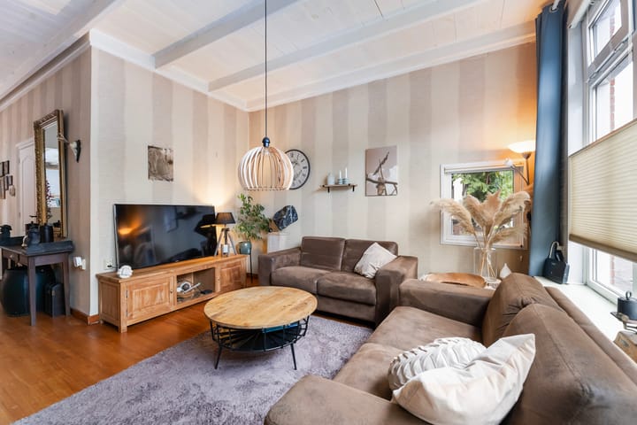 Twee-onder-één-kap te koop: Ziekenhuisstraat 21, Hengelo
