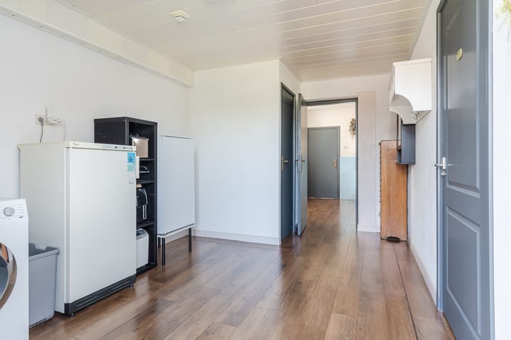 Vrijstaande woning te koop: Krommedelseweg 19, Loosbroek