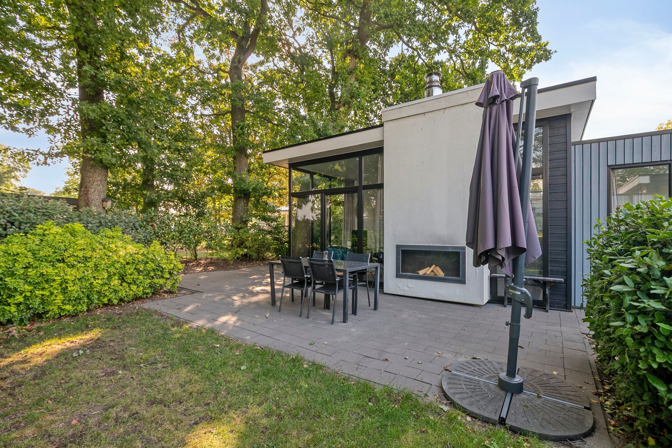 2-bedroom freehold villa in Hulshorst — photo 3 of 5