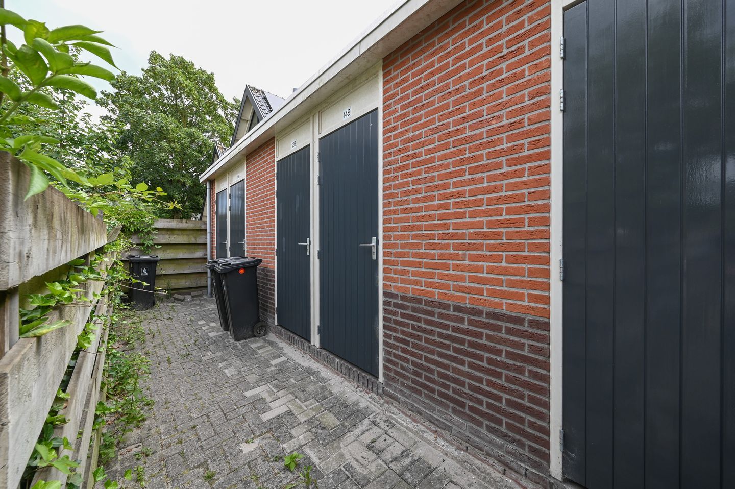 Foto 19 van Hofland 14-B