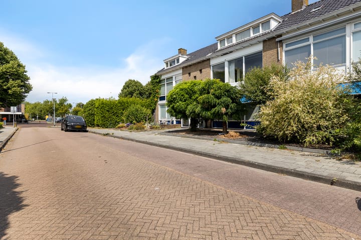 Appartement te koop: Piet Heinstraat 45A, Delfzijl