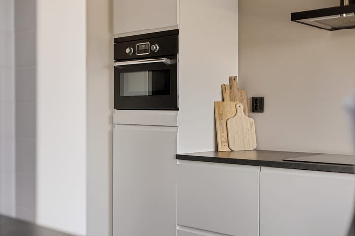 Appartement te koop: Piet Heinstraat 45A, Delfzijl