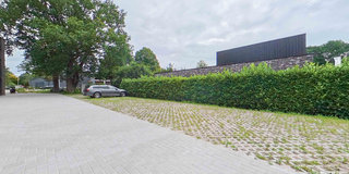 View 360° photos