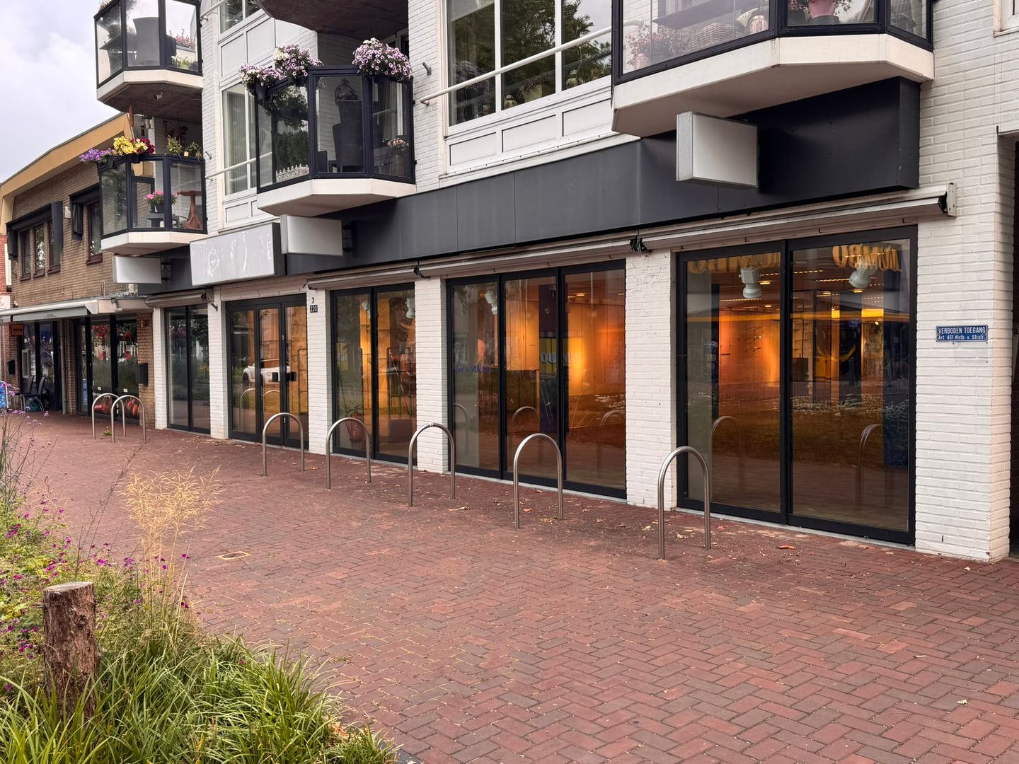 View photo 1 of Grotestraat 220
