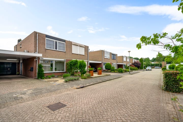 Tussenwoning te koop: Sanshofstraat 20, Venray