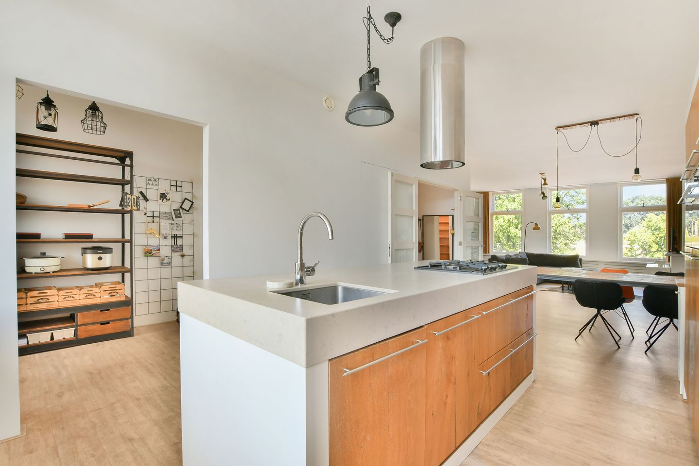 Foto 14 van Pijnackerplein 5-A02