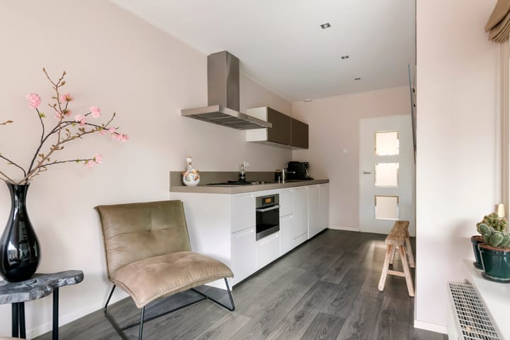 Tussenwoning te koop: Heuvel 48, Druten