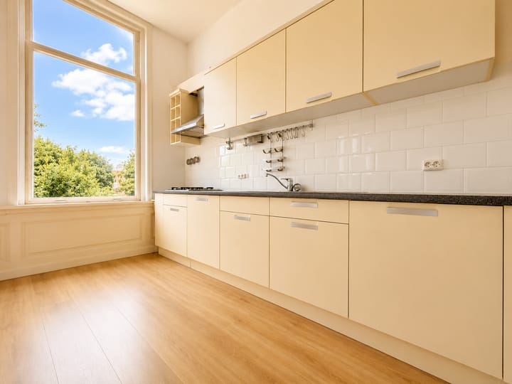 Appartement te huur: Laan van Meerdervoort 171A, 'S-Gravenhage
