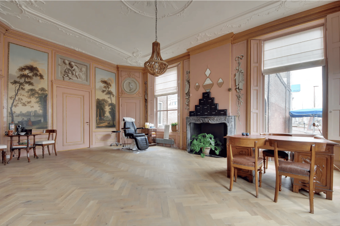 View photo 3 of Breestraat 101