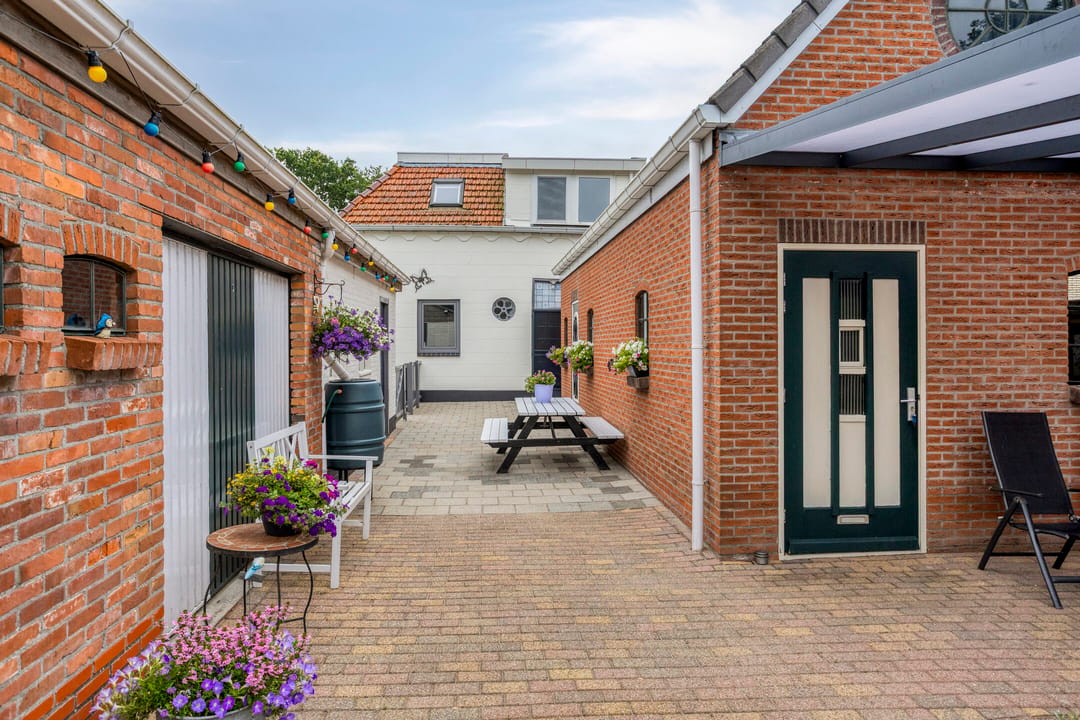 Photo 41 of Dokter Harm Brouwerstraat D 20