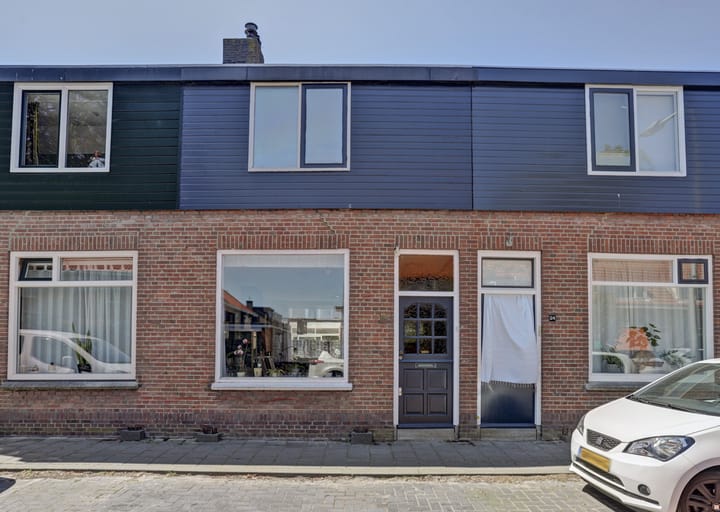 Emmastraat 26