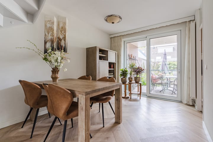 Tussenwoning te koop: Middelberg 33, Veldhoven