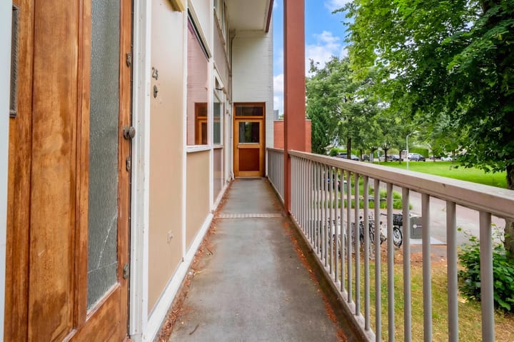 Appartement te koop: Zilverschoonplein 25, Zaandam