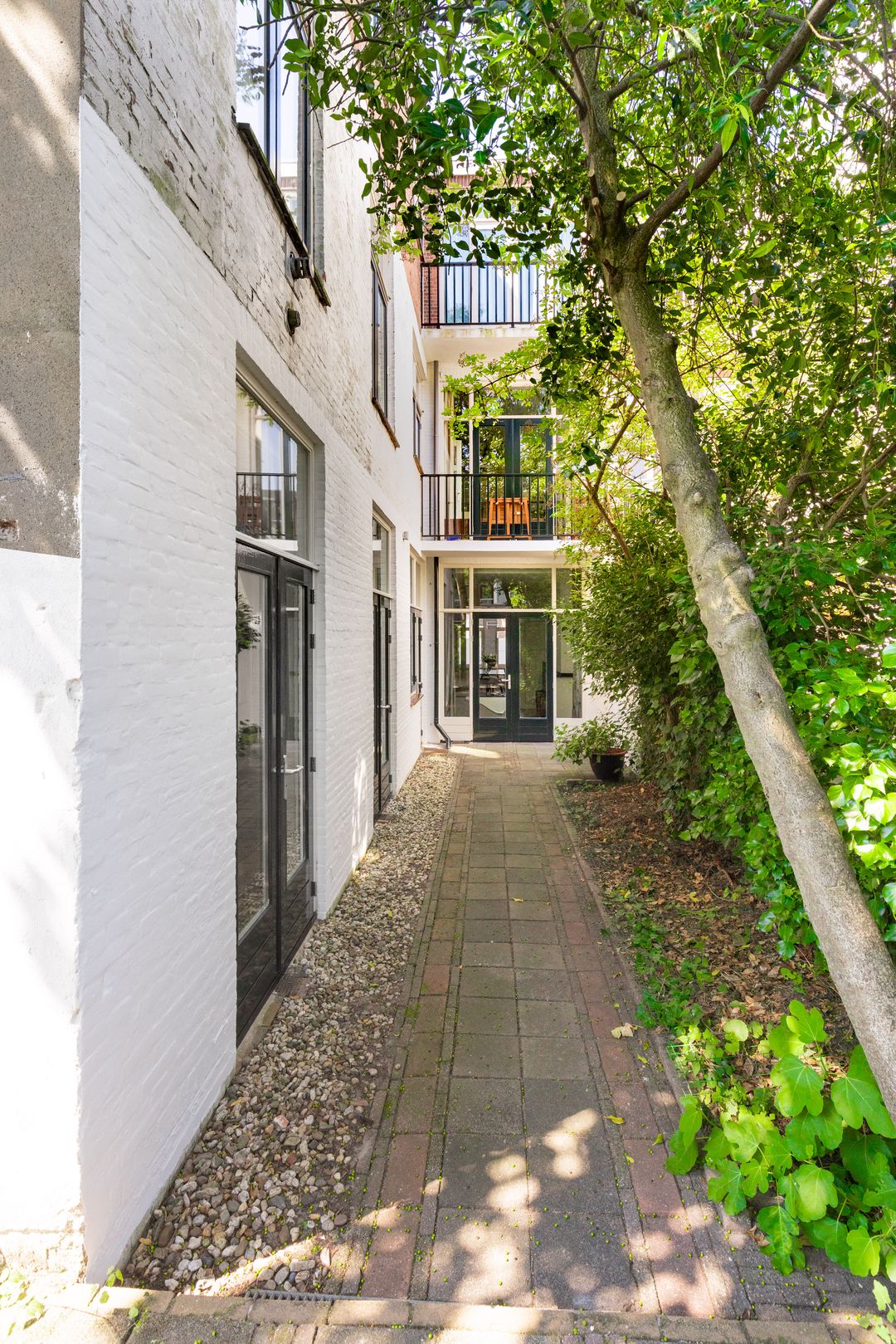 Foto 41 van De Genestetstraat 26