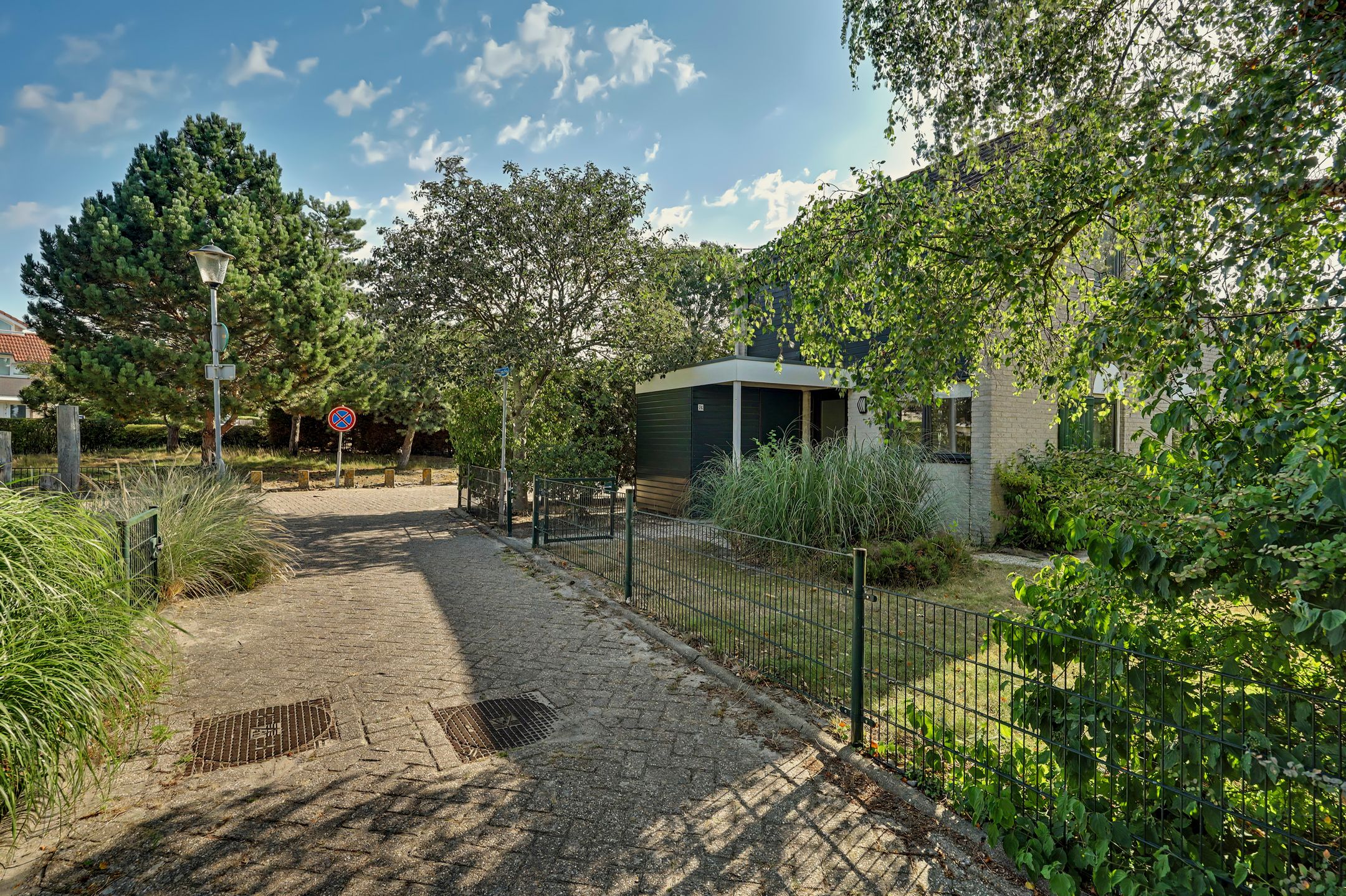 2-bedroom freehold villa in Brouwershaven — photo 3 of 5