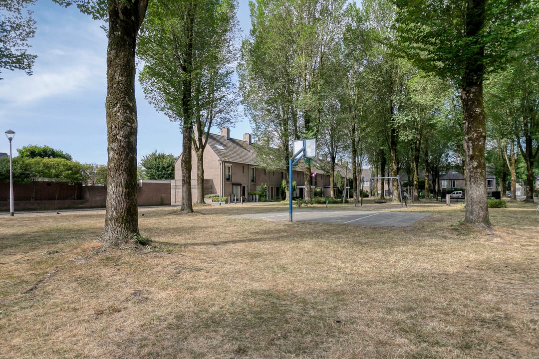Foto 41 van Hoogvensestraat 75