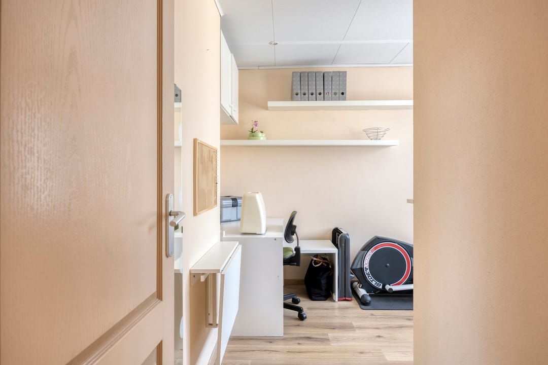 Photo 31 of Smient 15