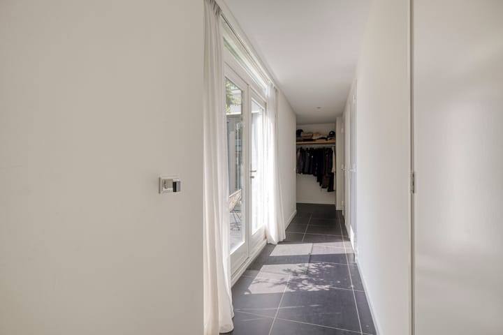 Foto 5 van Rembrandterf 6
