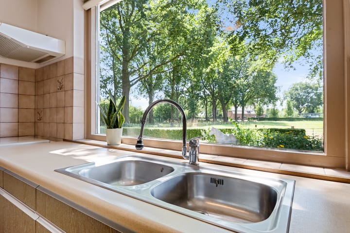 Vrijstaande woning te koop: Kromstraat 9, Overlangel