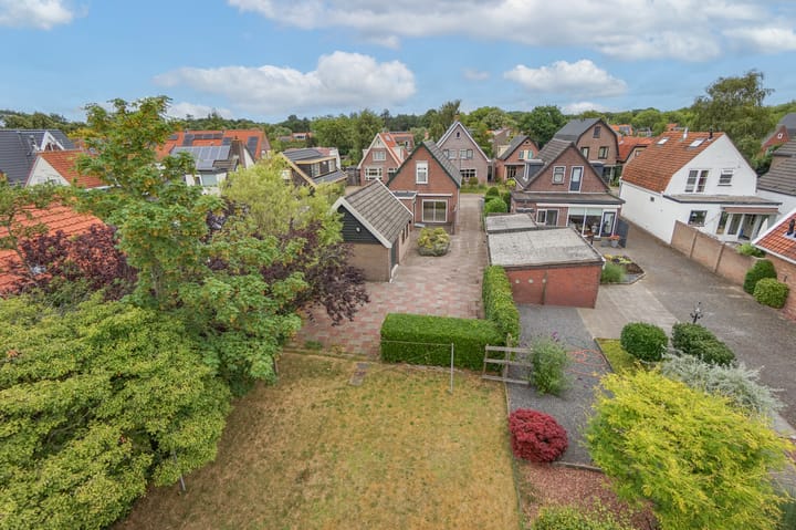 Vrijstaande woning te koop: Rechte Hondsbosschelaan 14, Heiloo