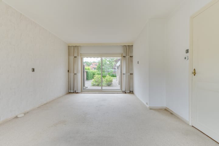 Vrijstaande woning te koop: Rechte Hondsbosschelaan 14, Heiloo