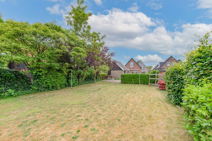 Vrijstaande woning te koop: Rechte Hondsbosschelaan 14, Heiloo