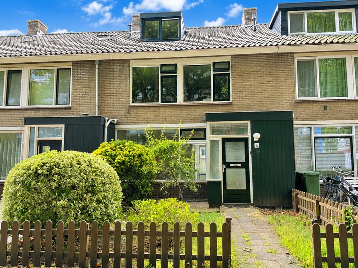 Tussenwoning te koop: Tiranaplantsoen 6, Haarlem