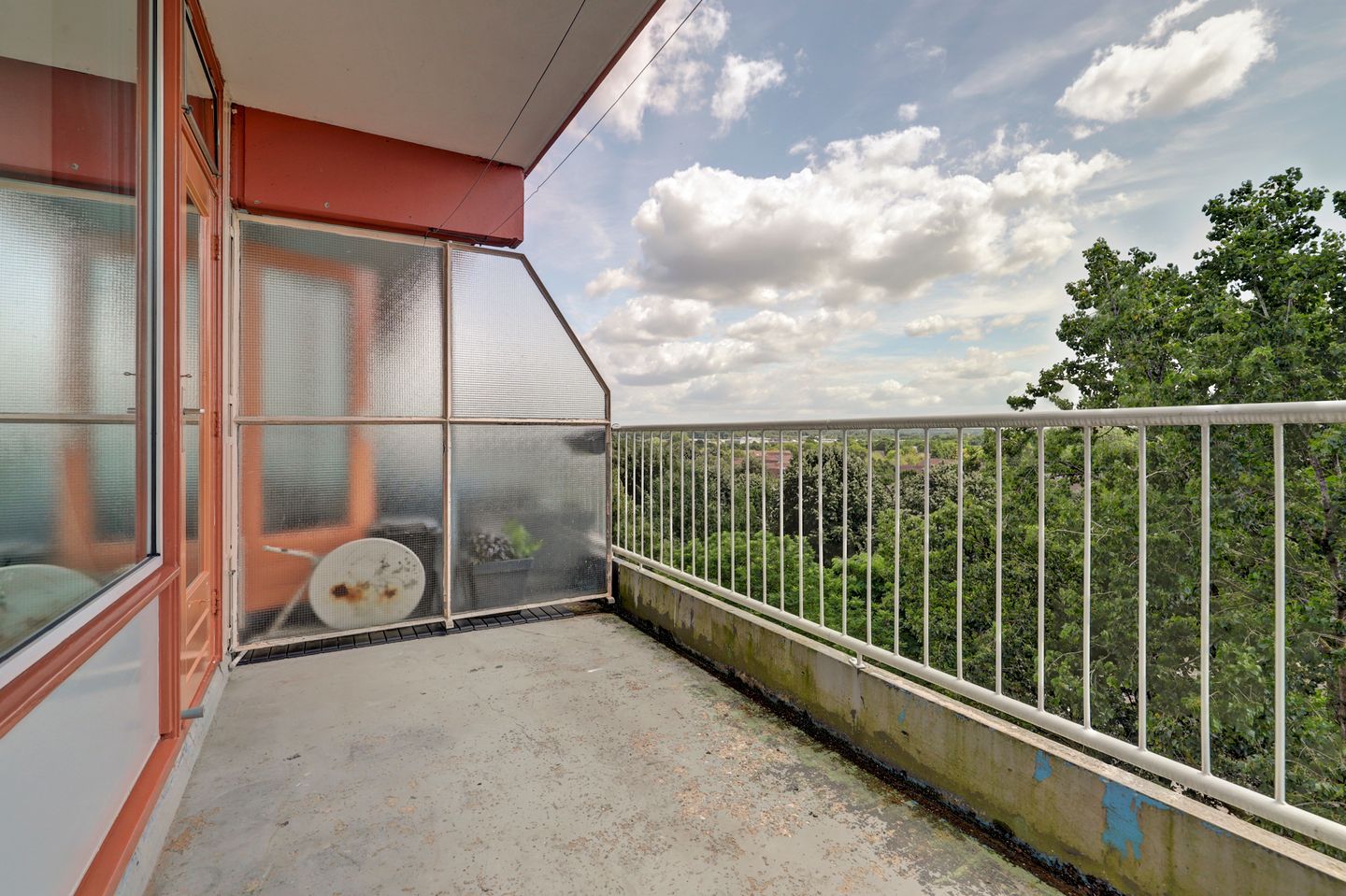 Photo 29 of Van der Hagenstraat 847